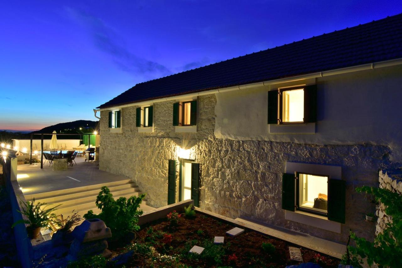 Charming And Authentic Stone Villa Stanic Zagvozd Dış mekan fotoğraf