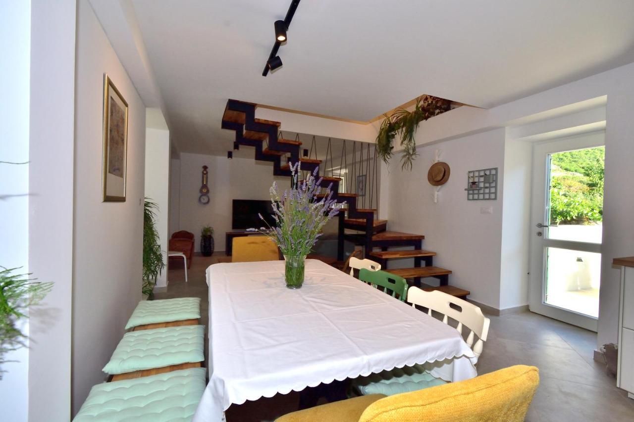 Charming And Authentic Stone Villa Stanic Zagvozd Dış mekan fotoğraf